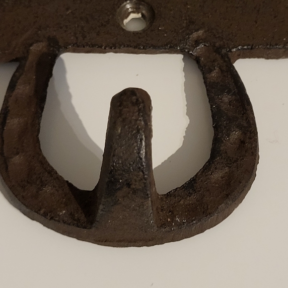 Brown Tone Cast Metal Cowboy Silhouette and Horseshoe Coat Rack Hooks - Picture 11 of 15